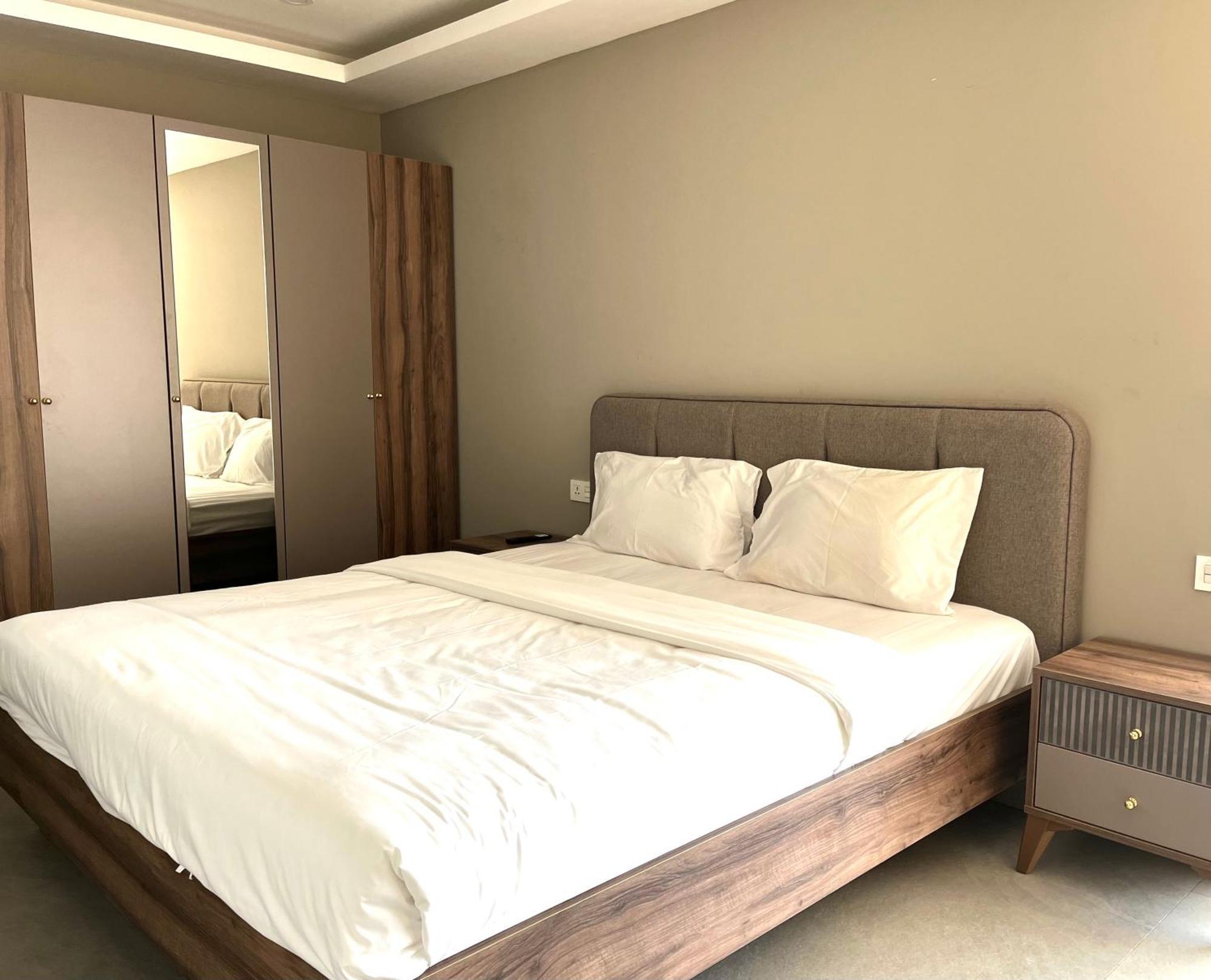 Kololi Sands Apartments Buitenkant foto